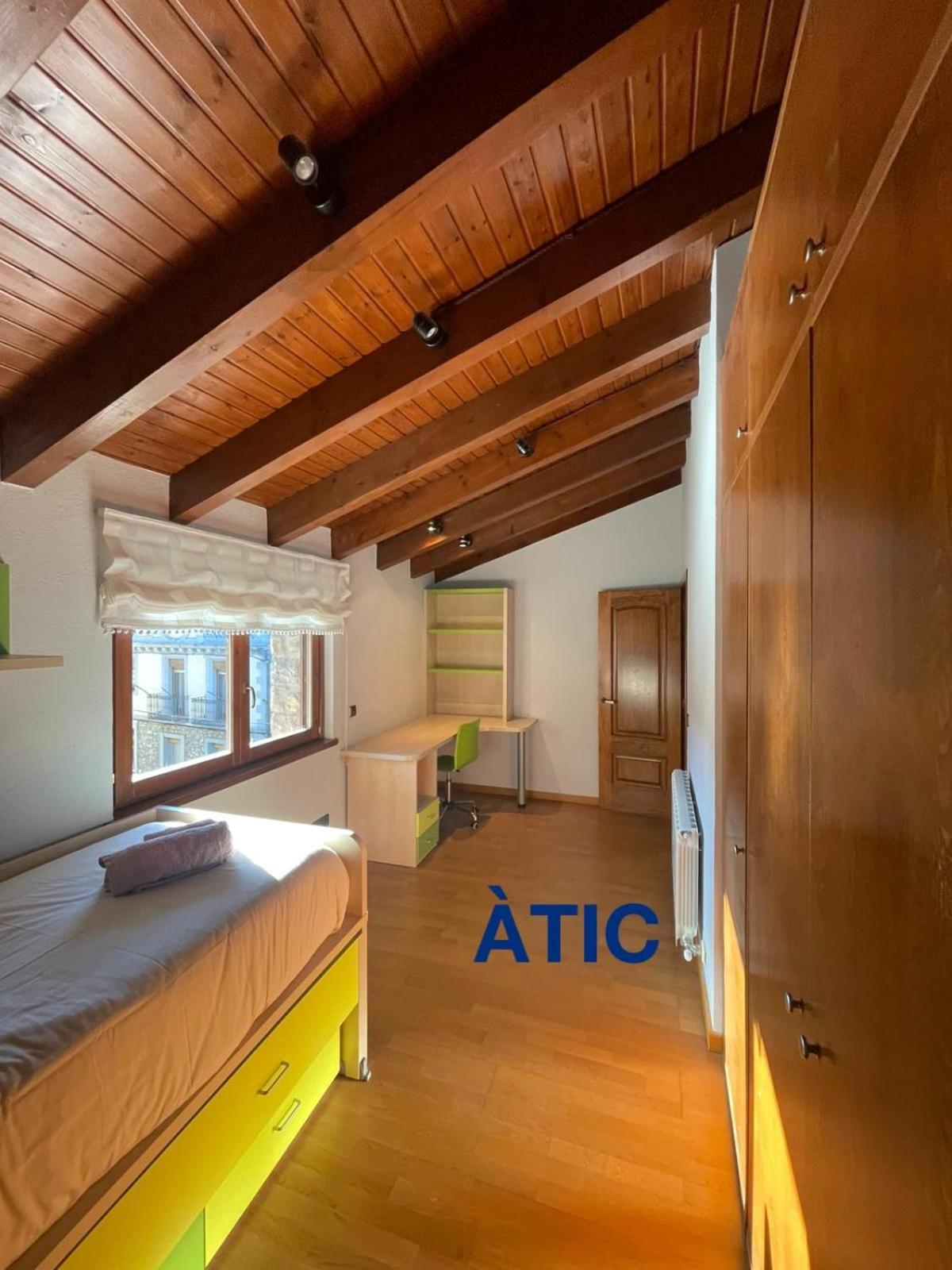 Apartaments Cal Bertran Белвер де Серданя Екстериор снимка